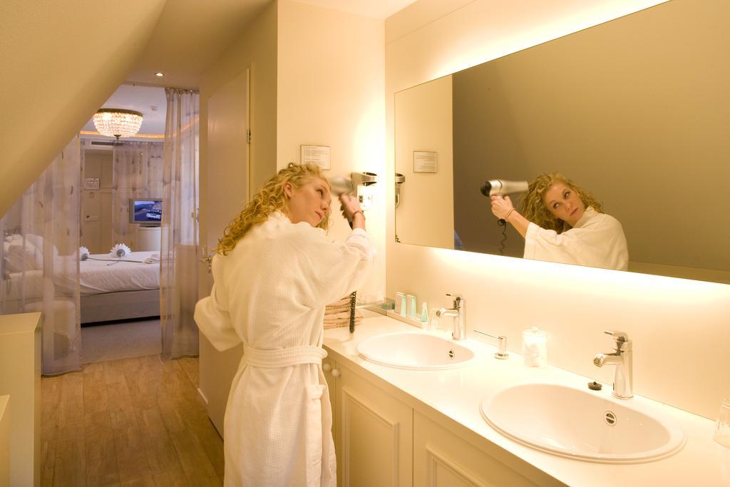 Boetiek Hotel Plein Vijf Deurne Rum bild